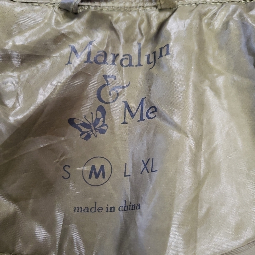 Maralyn & Me Juniors Quilted Pack-able Puffer Jacket OLIVE Size M - Picture 3 of 4